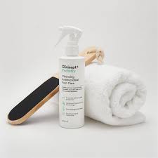 CLINISEPT+ PODIATRY FOOT CARE 1x100ml- Moćna antimikrobna njega stopala za podijatre, pedikuru, kućnu uporabu i osjetljivu kožu