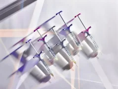 JUVÉDERM ULTRA SMILE s lidokainom 2x0.55 ml-  Savršeno oblikovane, pune i prirodne usne – bez kompromisa